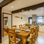 4 Bed In Keighley Oc-84040 Дом отдыха *