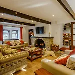 4 Bed In Keighley Oc-84040 Cowling