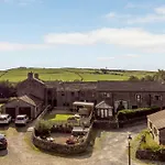 4 Bed In Keighley Oc-84040 * Cowling