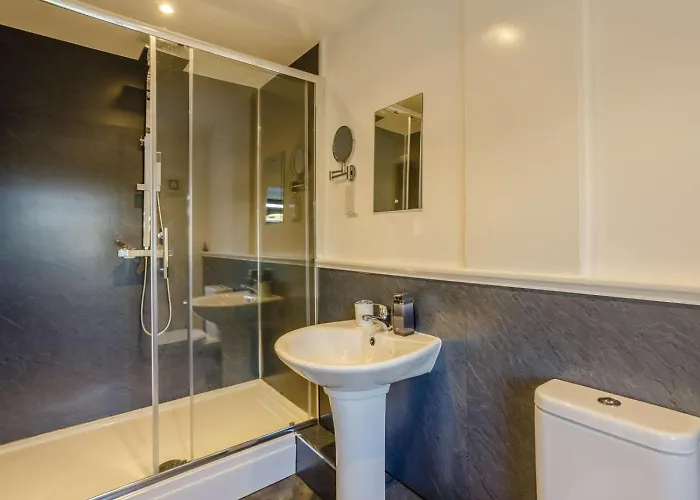 4 Bed In Keighley Oc-84040 度假居 *